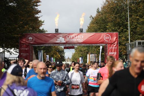 Foto offerta MEZZA MARATONA DI CARDIFF | 21K, immagini dell'offerta MEZZA MARATONA DI CARDIFF | 21K di Ovunque viaggi.